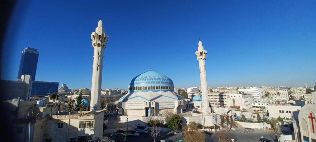 Caravan Hotel Amman Exterior photo