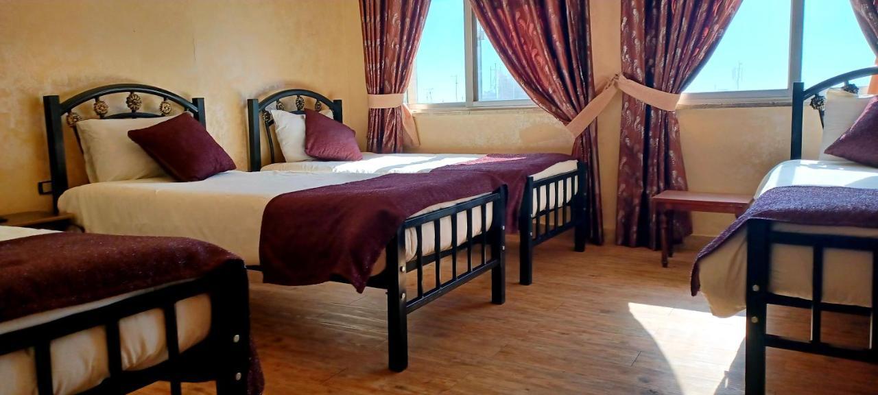 Caravan Hotel Amman Exterior photo