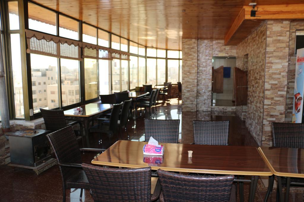 Caravan Hotel Amman Exterior photo